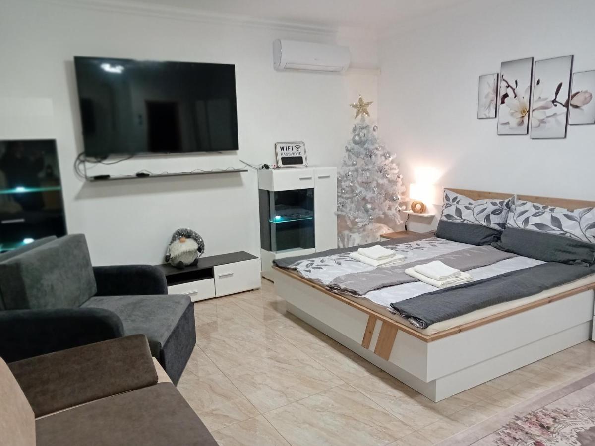 Hangjegy Apartman Дебрецен Екстер'єр фото